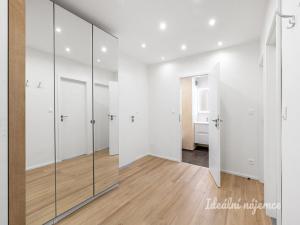 Pronájem bytu 3+kk, Praha - Modřany, Krouzova, 69 m2