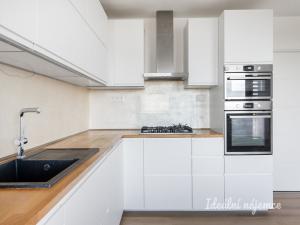 Pronájem bytu 3+kk, Praha - Modřany, Krouzova, 75 m2