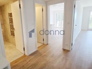 Pronájem bytu 2+kk, Praha, Hábova, 56 m2