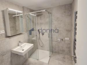 Pronájem bytu 2+kk, Praha, Hábova, 56 m2
