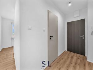 Prodej bytu 2+1, Verneřice, Mírové náměstí, 56 m2