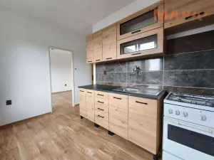 Pronájem bytu 2+1, Jirkov, Karla Čapka, 49 m2