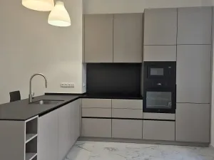 Pronájem kanceláře, Praha - Josefov, Kaprova, 135 m2