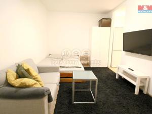 Pronájem bytu 1+kk, Hradec Králové - Pražské Předměstí, Hrubínova, 28 m2