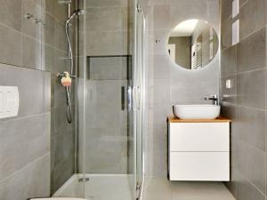 Prodej bytu 2+1, Praha - Holešovice, Schnirchova, 60 m2