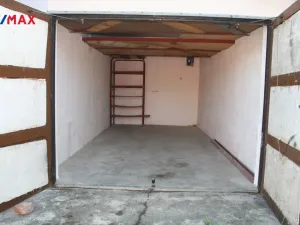 Prodej garáže, Strakonice, 18 m2