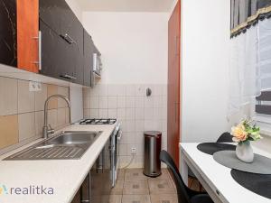 Prodej bytu 2+1, Orlová, Na Stuchlíkovci, 58 m2