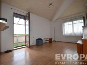 Pronájem bytu 1+kk, Praha - Hostivař, Pražská, 47 m2
