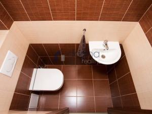 Pronájem bytu 2+kk, Praha, Na výšinách, 76 m2