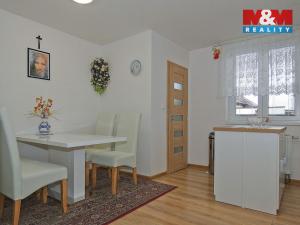 Prodej rodinného domu, Pardubice - Svítkov, Školní, 109 m2