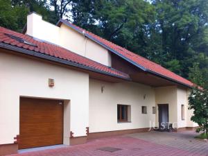 Prodej rodinného domu, Praha - Hlubočepy, Nad konečnou, 250 m2