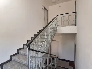 Pronájem bytu 2+1, Praha - Smíchov, Podbělohorská, 61 m2