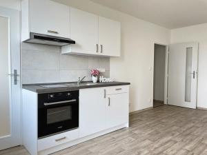 Pronájem bytu 2+kk, Litvínov, Bezručova, 45 m2