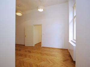 Pronájem kanceláře, Praha - Staré Město, Kozí, 39 m2