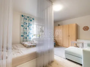 Prodej bytu 2+1, Cerhenice - Cerhýnky, 66 m2