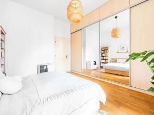 Pronájem bytu 2+kk, Praha - Smíchov, Na bělidle, 62 m2