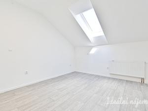 Pronájem bytu 1+kk, Troubsko, U rybníka, 65 m2