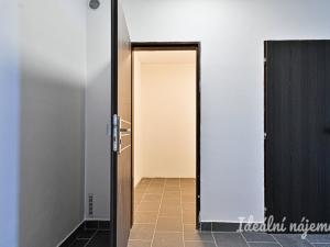 Pronájem bytu 1+kk, Troubsko, U rybníka, 50 m2