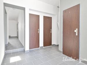 Pronájem bytu 1+kk, Troubsko, U rybníka, 50 m2