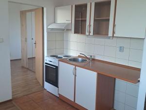 Pronájem bytu 2+kk, Hrádek nad Nisou, Liberecká, 35 m2