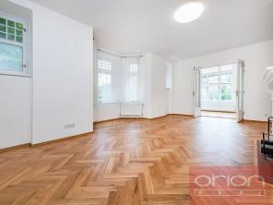 Pronájem kanceláře, Praha - Smíchov, U Nesypky, 290 m2