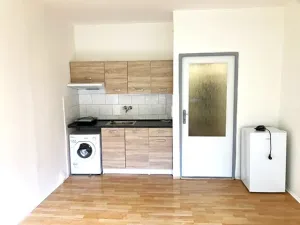Pronájem bytu 1+kk, Praha - Michle, Bítovská, 23 m2
