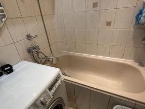 Prodej bytu 2+1, Bukovany, 56 m2