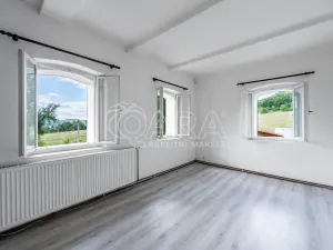 Prodej vícegeneračního domu, Žandov - Radeč, 250 m2