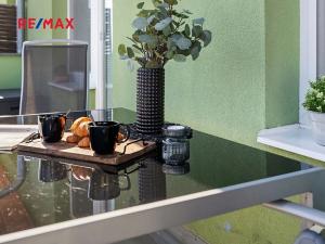Prodej bytu 2+kk, Rajhrad, Klášterní Dvůr, 48 m2