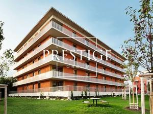 Pronájem bytu 2+kk, Praha - Modřany, Vorařská, 63 m2