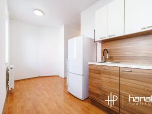 Pronájem bytu 2+kk, Olomouc, Peškova, 55 m2