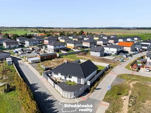 Prodej rodinného domu, Polerady, 240 m2