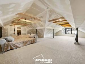 Prodej rodinného domu, Polerady, 240 m2