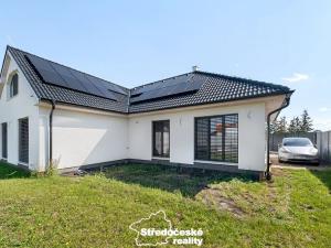 Prodej rodinného domu, Polerady, 240 m2