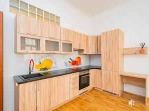 Pronájem bytu 2+kk, Praha - Žižkov, Kubelíkova, 55 m2