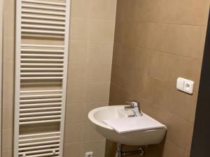 Pronájem bytu 2+kk, Mníšek pod Brdy, Pražská, 45 m2