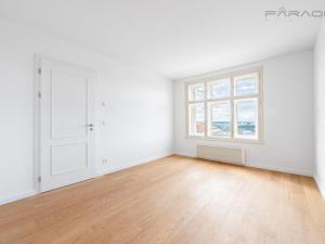 Pronájem bytu 2+kk, Praha - Vinohrady, Korunní, 43 m2