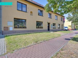 Pronájem obchodního prostoru, Olomouc - Holice, Náves Svobody, 112 m2