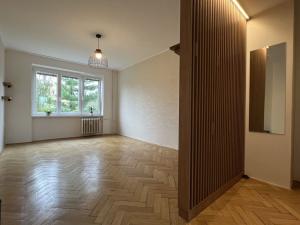 Pronájem bytu 2+1, Praha - Dejvice, Kafkova, 53 m2