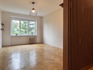 Pronájem bytu 2+1, Praha - Dejvice, Kafkova, 53 m2