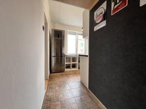 Pronájem bytu 2+1, Praha - Dejvice, Kafkova, 53 m2