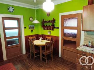 Prodej rodinného domu, Rožnov pod Radhoštěm, 95 m2