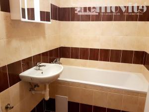 Pronájem bytu 3+kk, Praha - Černý Most, Kpt. Stránského, 65 m2