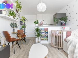 Prodej bytu 2+kk, Praha, Roškotova, 45 m2