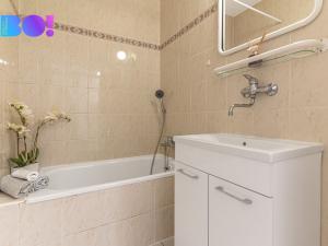 Prodej bytu 2+kk, Praha, Roškotova, 45 m2