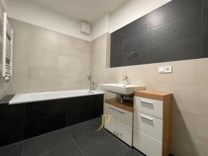 Pronájem bytu 2+kk, Olomouc, Wittgensteinova, 60 m2