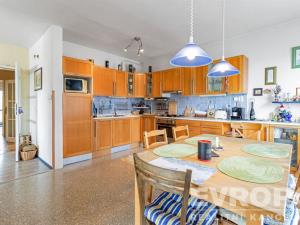 Prodej rodinného domu, Kamenice - Nová Hospoda, Na Vyhlídce, 380 m2