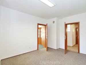 Pronájem kanceláře, Praha - Smíchov, U Plátenice, 100 m2