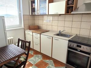 Prodej bytu 2+1, Šumperk, Pod Senovou, 43 m2