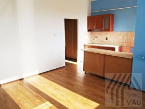 Pronájem bytu 1+kk, Pardubice, Železničního pluku, 30 m2